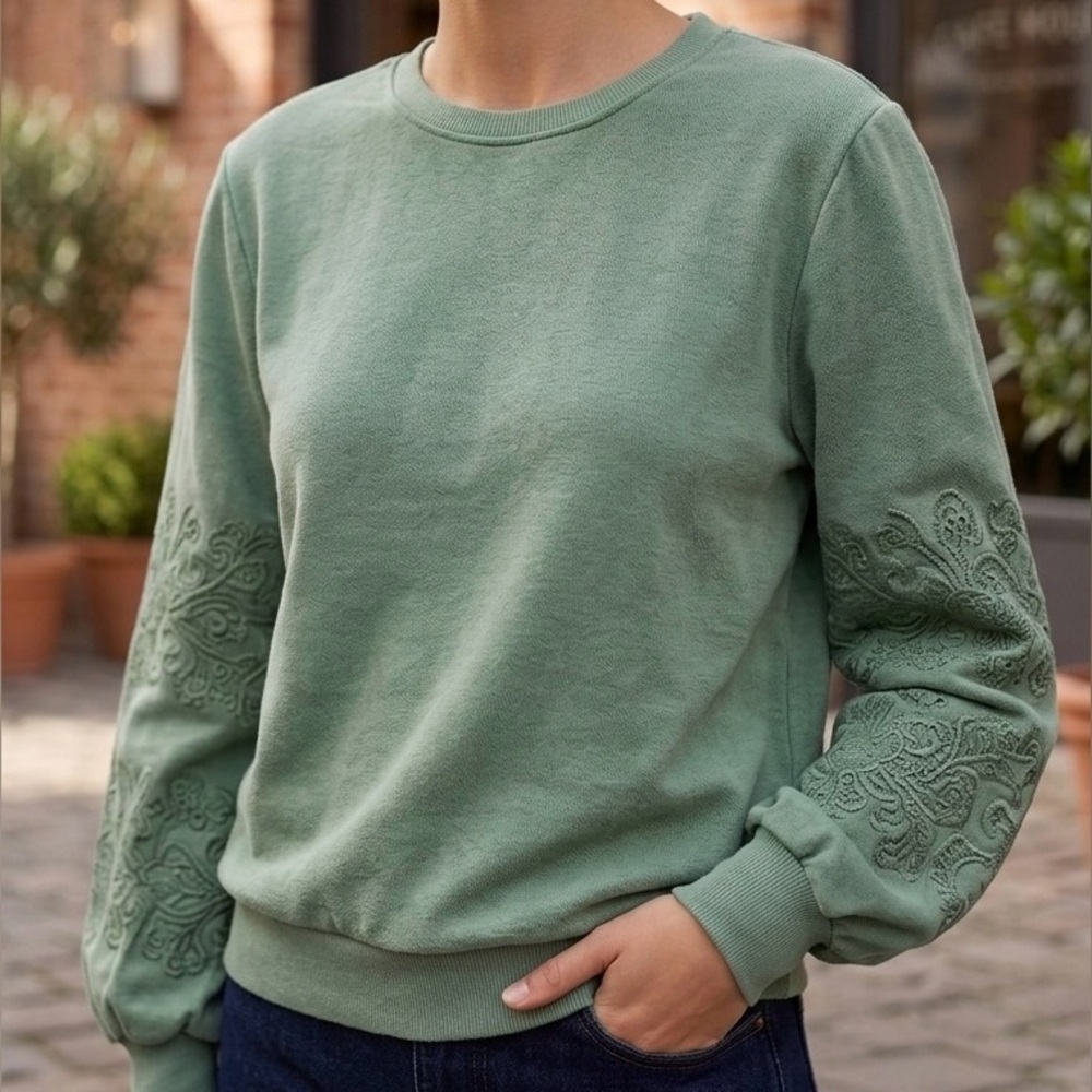 WONDERLY Sage Green Embroidered Puff Sleeve Sweatshirt - Size Small